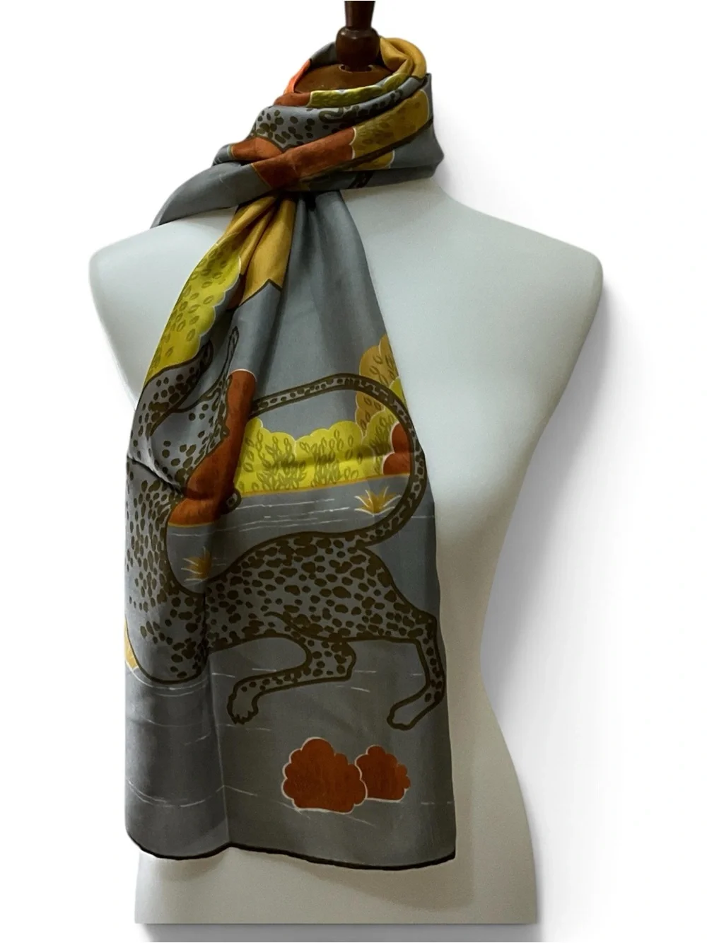 Sally Gee Silk Scarf Japan Big Cats Leopard Tiger Hand Rolled WPL 13407 Vintage
